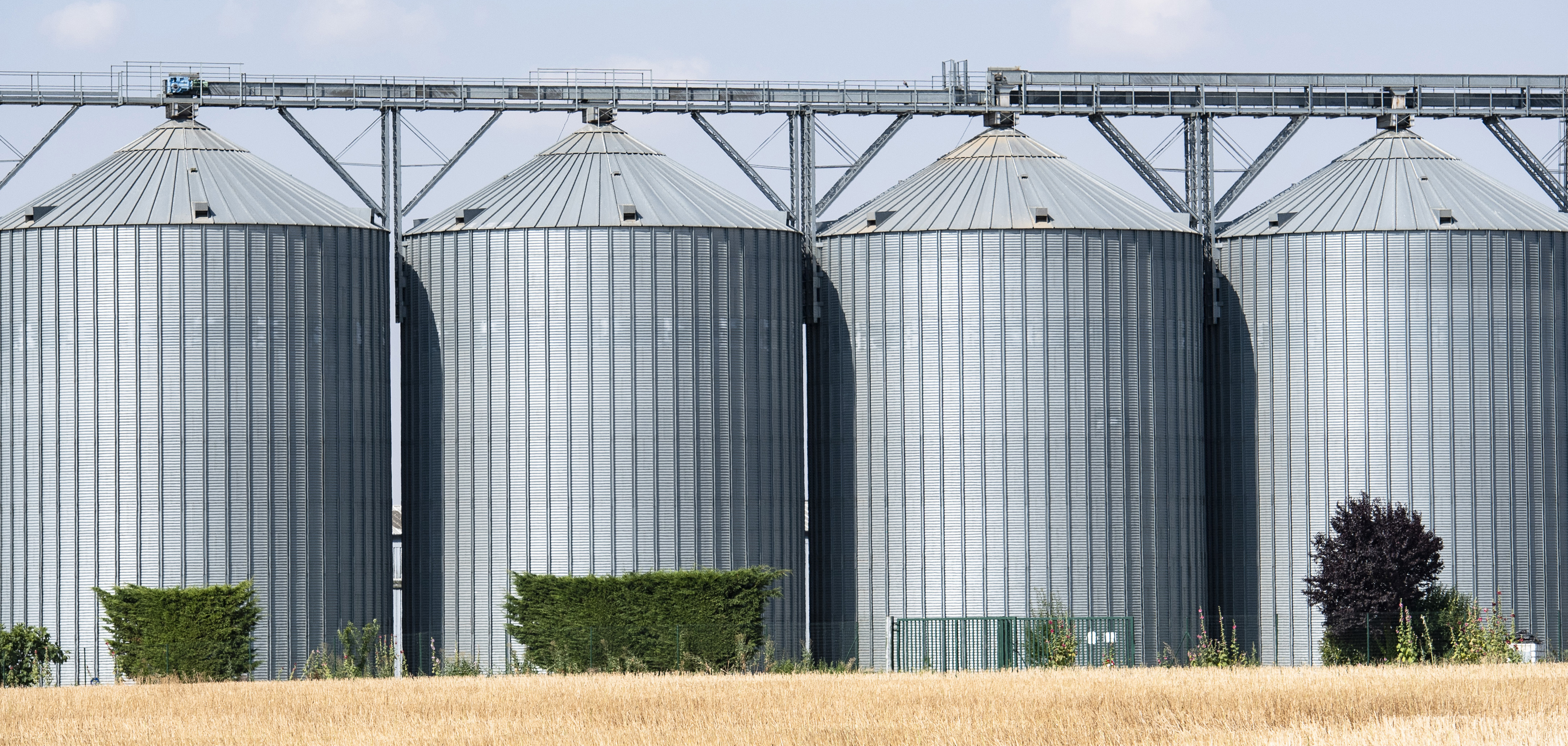 silos.jpg Silos